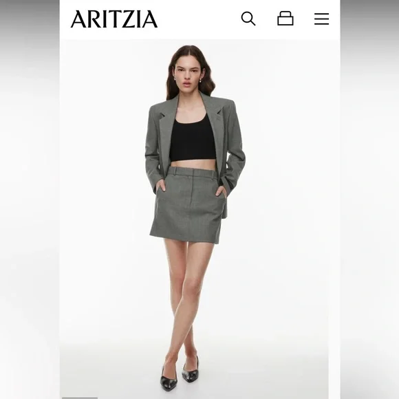 ARITZIA Babaton Babaton
Sculpt Knit Squareneck Cropped Tank like NEW - Picture 2 of 7